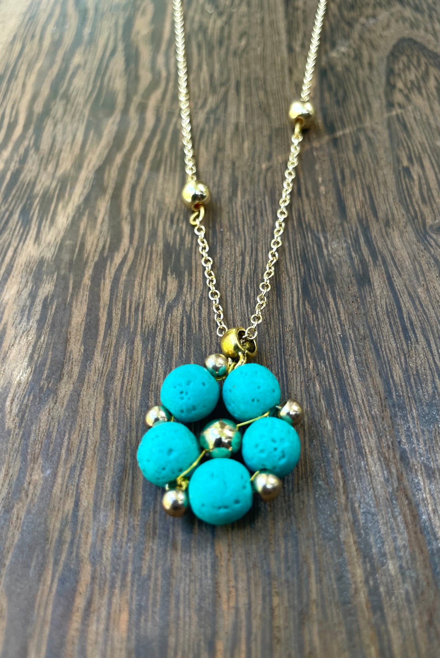 Aromatherapy Essential Oil Jewelry Daisy with Natural Lava Beads-Diffuser Necklace & Bracelet for Everyday Wellness