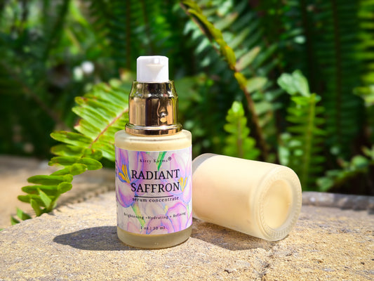 Radiant Saffron Hydrating Serum with Niacinamide