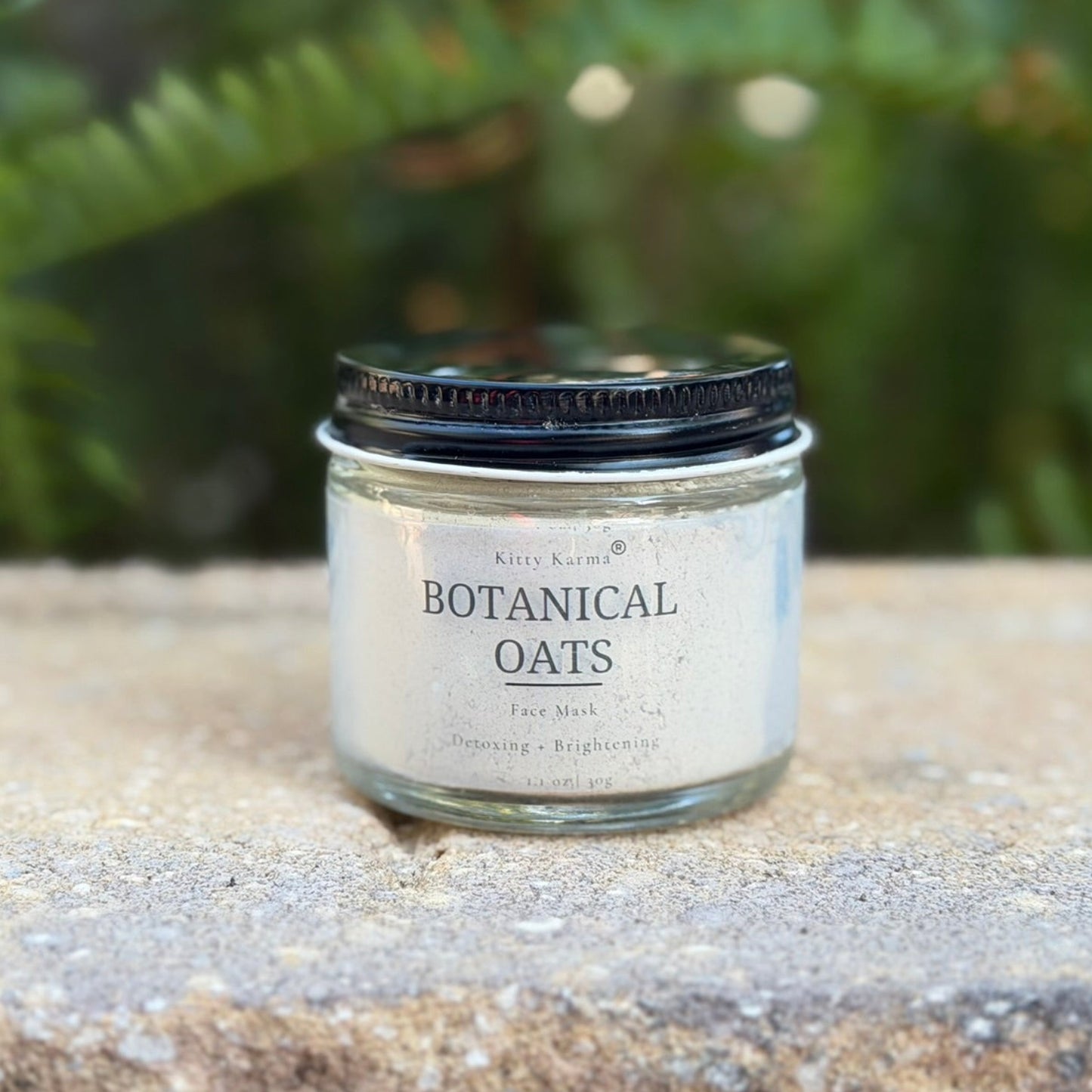 Botanical Oats Detoxing Clay Face Mask Blend
